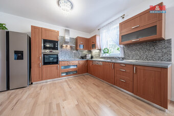 Prodej rodinného domu, 269 m², Jesenice, ul. Albatrosová - 5