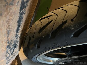 Kawasaki Z 1000 - 5