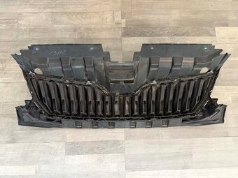ŠKODA FABIA 3 - 6V - 2014-2018 - maska s chromem - 6V0853653 - 5