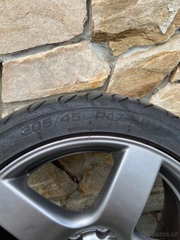 Kola 205/45 R17 - 5