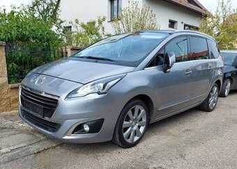Peugeot 5008 2.0HDI 110kw, 7 míst, r.v. 2014 Allure - 5