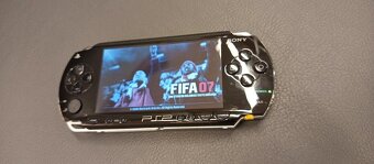 Sony PSP 1004 s Custom Firmware a hrami - 5