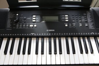 Klávesy Yahama PSR E363 + taška + stojan - 5