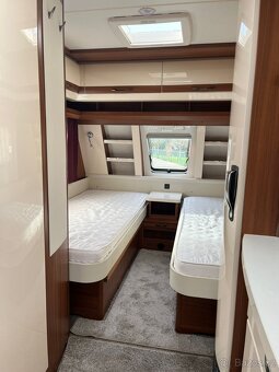 Prodám karavan Hobby 495 UL,r.v. 2017 + mover, stan, markýza - 5