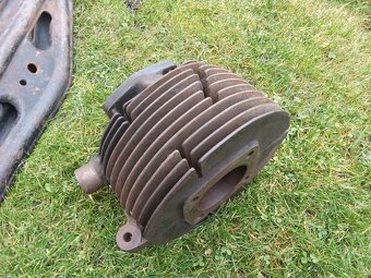 Válec německé moto - 5