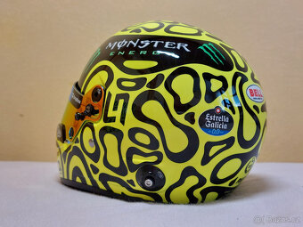 Lando Norris 2024 McLaren F1 helma 1:2 - 5