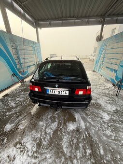 BMW 525i touring - 5