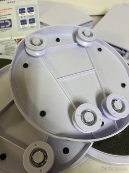 Otočný podnos 360° + 8 talířků - 5