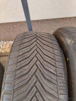 P: pneu 215/60 r16 - 5