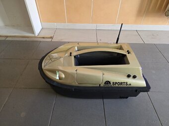 Zavážecí loďka Sports Prisma 7G se sonarem a GPS - 5