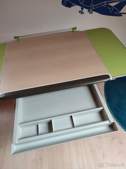 Dětský rostoucí stůl - 5
