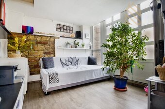 Prodej rodinný dům, 238m2, pozemek 395m2, Nížebohy - 5