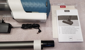 Tyčový akumulátorový vysavač Miele Duoflex HX1, málo použitý - 5