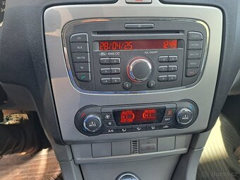 Prodám vozidlo Ford Focus na náhradní díly nebo na opravu - 5