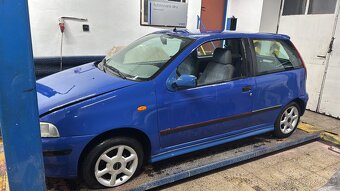 Fiat Punto - 5