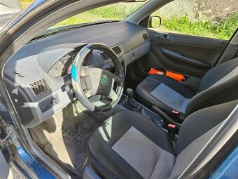 Škoda Fabia 1.2 40 KW r.v. 2004 - 5