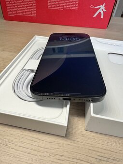 iPhone 16 pro max - 5