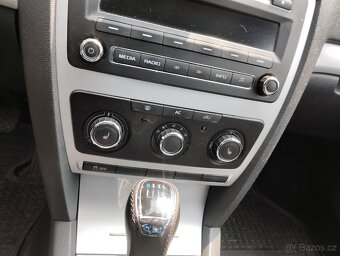 ŠKODA OCTAVIA II - 5