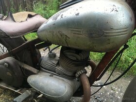 Jawa 250 pérák původní stav se zajímavým nájezdem 93.000km - 5