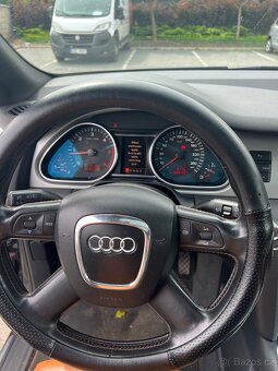 Audi Q7 - 5