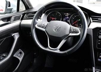Volkswagen Passat 2,0 TDI ELEGANCE NAVI ACC - 5