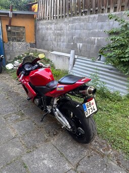 Honda CBR600 RR - 5