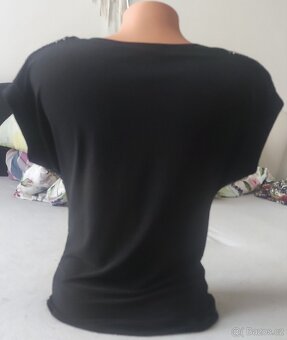 Přiléhavý top Vero Moda - 5