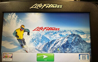 Běžecký pás Life Fitness Pouze 35 hodin provozu TOP - 5