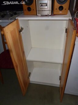 šatní skřín,v-180cm,š-50cm,h-60cm za 1000kč - 5