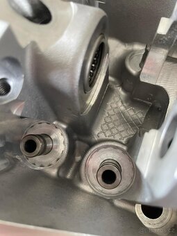 Prodám hlavu na KTM SXF450 2016-2018 - 5