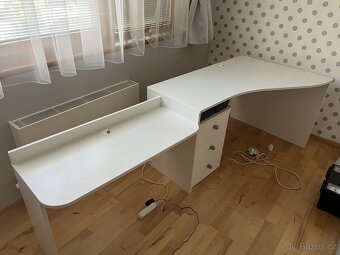 Psací stůl + kosmetický stolek + kontejner - 5