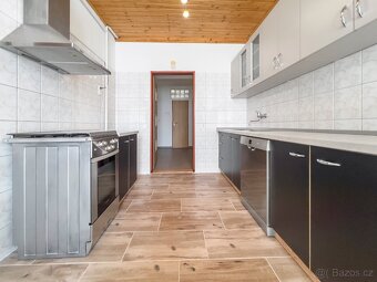 Pronájem prostorného bytu 2+1, 84 m2 - centru města - 5