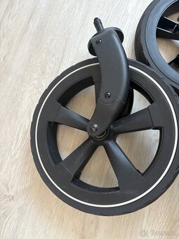 TFK MONO 2 a dvě sady koleček nafukovací i bezúdržbová - 5