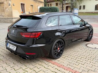 Seat Leon Cupra ST 300 221kW 4drive DSG - 5