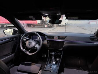 Superb dsg 4x4 sport line 2.tsi 206kw - 5