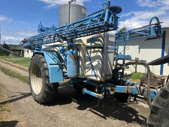 Tažený postřikovač Křemže 3000L - 5