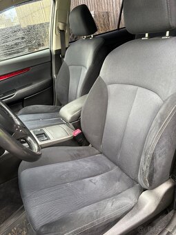 Subaru legacy autback díly - 5