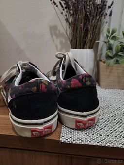 Pěkné tenisky zn. Vans vel.36 - 5