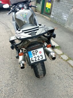 Honda CBR blackbird 1100 r.v.97 - 5