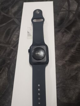 Apple Watch SE druhé generace 44mm - 5
