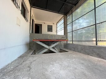 Pronájem skladových prostor 200 m2 - U Dolního Skrýchova u J - 5
