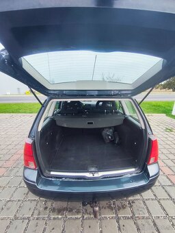 Volkswagen bora 2.3 vr5 - 5