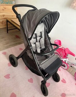 Sportovní kočárek - 5