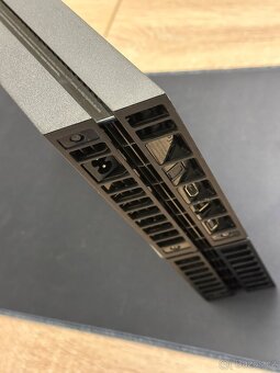 Playstation 4 500GB Černý, ovladač - 5