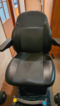 Prodám el. tříkolku Sterling Swift - 5