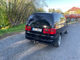 Vw Sharan 1.9 TDi 96kw - 5