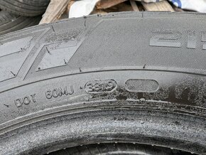 4x zimní Nokian 215/65R16 C - 5