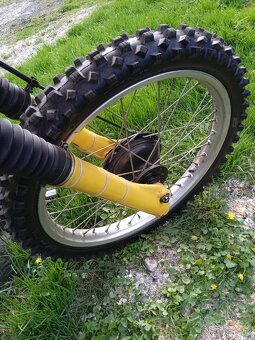 Yamaha YZ 125/Veterán motocross - 5
