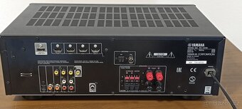 Predám 5.1 AV receiver Yamaha RX-V 379 - 5