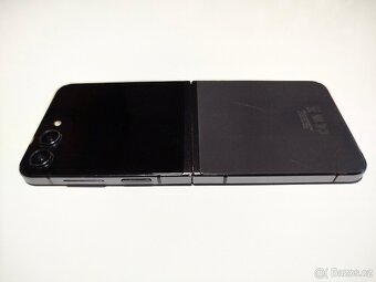 Samsung Z Flip 5 8/256Gb - 5